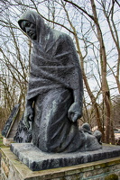 2020 Skulptur "Die Mutter", Erinnerung an Todesmärsche 1945