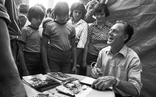 Sept. 1979 beim Solidaritätsbasar des Verbandes der Journalisten auf dem Alexanderplatz Berlin