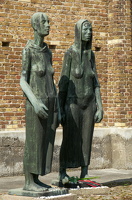 23.08.2013 mit Kubanerinnen in der Gedenkstätte Ravensbrück