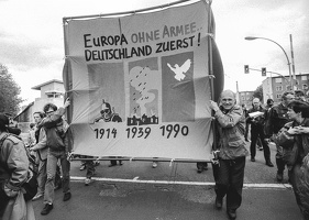 1990.Berliner Ostermarsch 