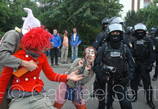 02.06.2007 Rostock Protest gegen G8 Gipfe lDSC 7549 