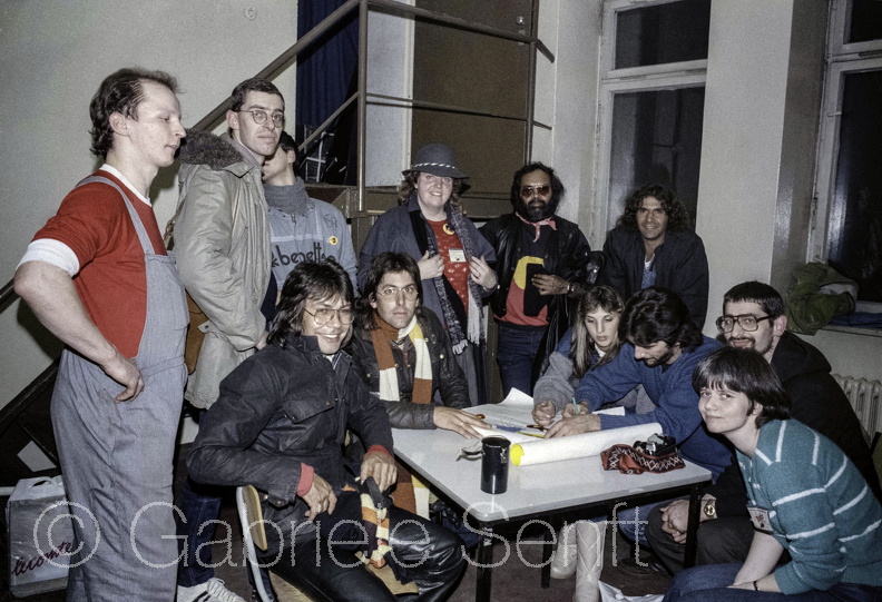 1986 Aroona rechts Gabriele Senft.jpg